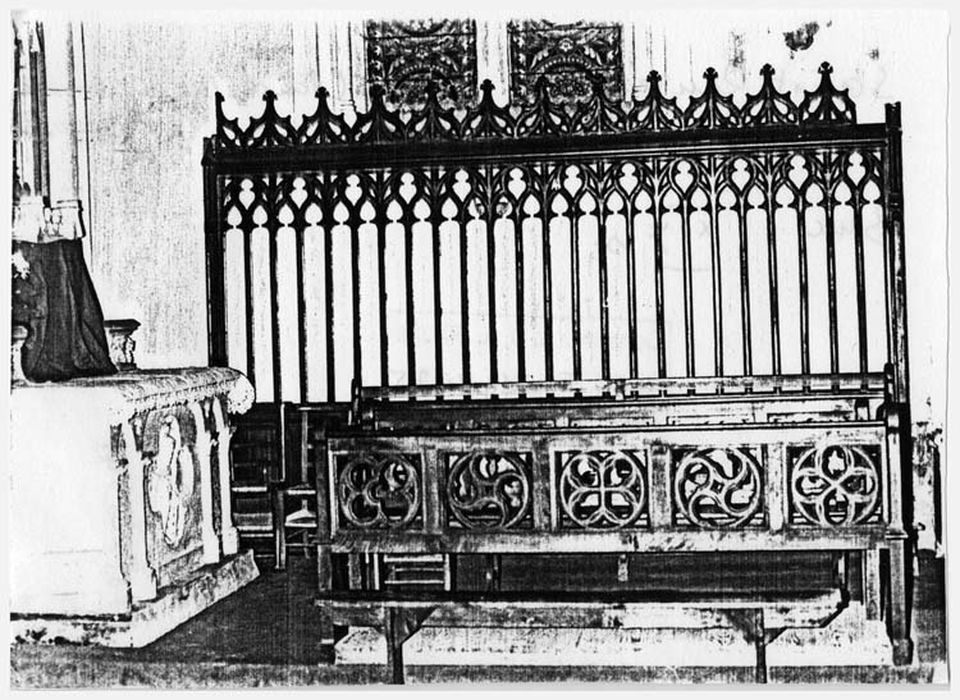 deux bancs d'oeuvre,  (photocopie numérisée)