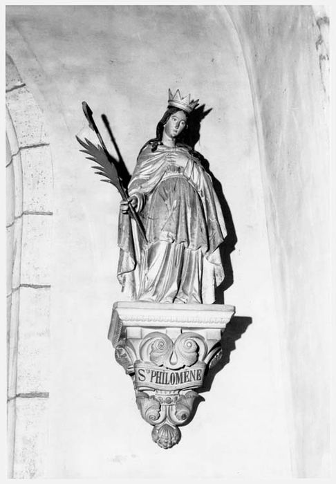 statue : Sainte Philomène