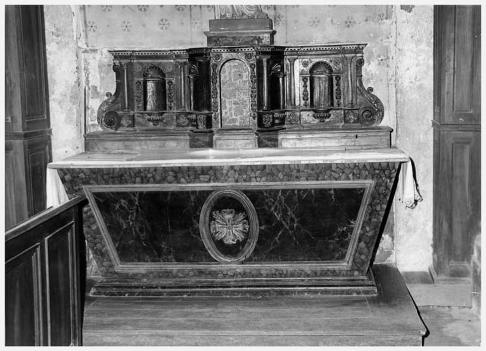 tabernacle et autel