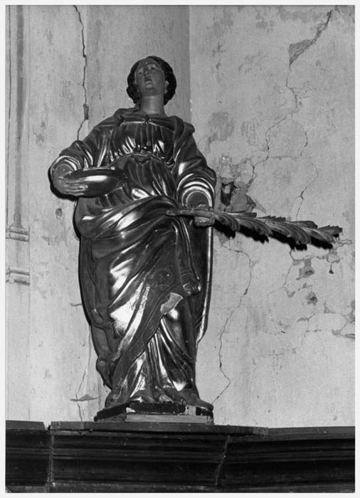 statue : Sainte Lucie