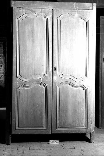 Armoire normande - © Ministère de la Culture (France), Médiathèque du patrimoine et de la photographie, diffusion RMN-GP