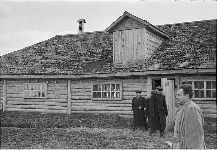 Visite d'un village kolkhozien