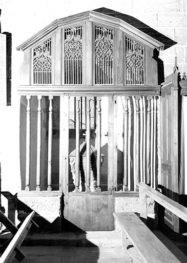 Clôture en bois, Chapelle des fonts baptismaux