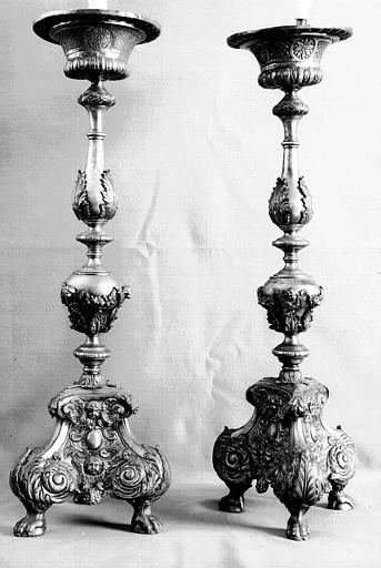 Chandelier d'autel en cuivre - © Ministère de la Culture (France), Médiathèque du patrimoine et de la photographie, diffusion RMN-GP