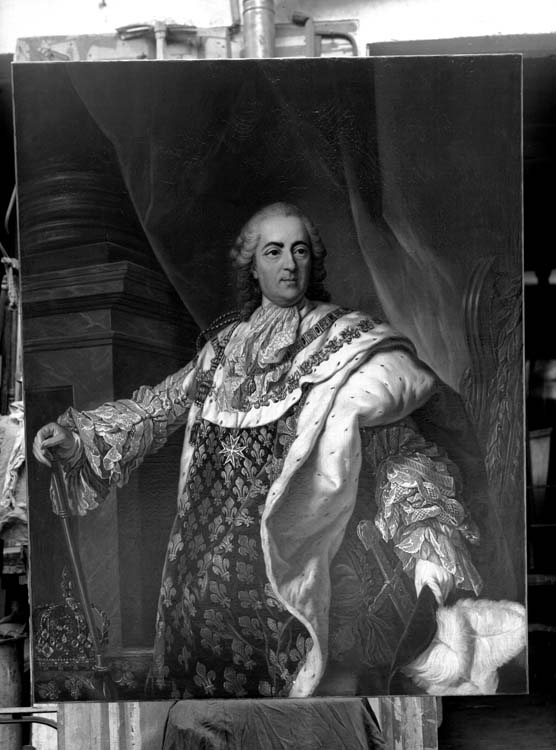 Huile sur toile : Louis XV en tenue de sacre, Chambord