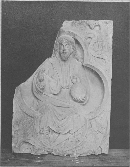 bas-relief : le Christ en gloire - © Ministère de la Culture (France), Médiathèque du patrimoine et de la photographie, diffusion GrandPalaisRmn Photo