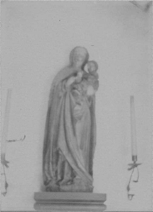 Statue : Vierge à l'Enfant