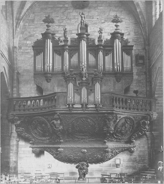 Orgue de tribune : buffet et tribune d'orgue