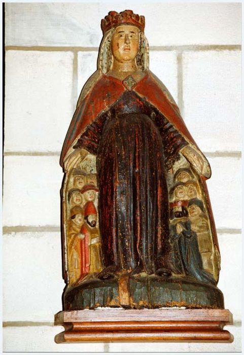 groupe sculpté : Vierge de Miséricorde