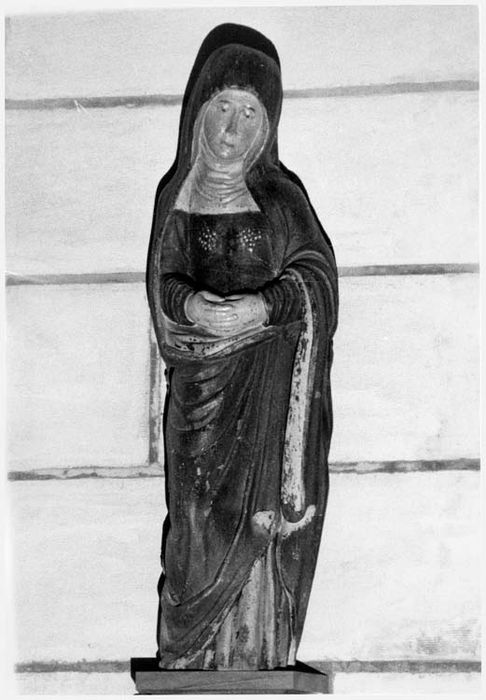 statue : Vierge de calvaire