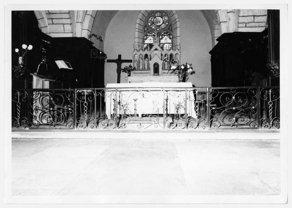 clôture de choeur (table de communion)