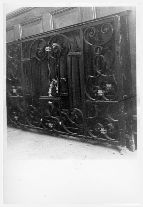 clôture de choeur (grille de communion)