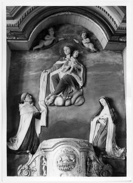 retable, bas-relief : la Vierge remettant le scapulaire à saint Simon Stock, tabernacle, gradins d'autel