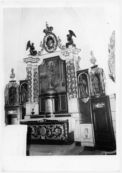 autel, tabernacle, retable, 4 statues, tableau d'autel (maître-autel)