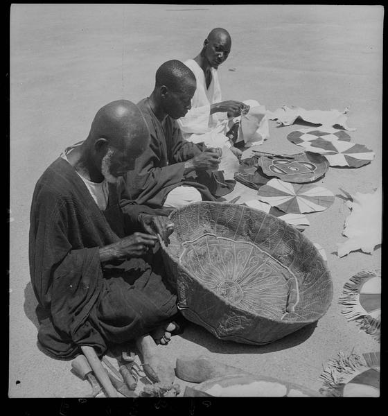 Artisanat local. Maroquiniers