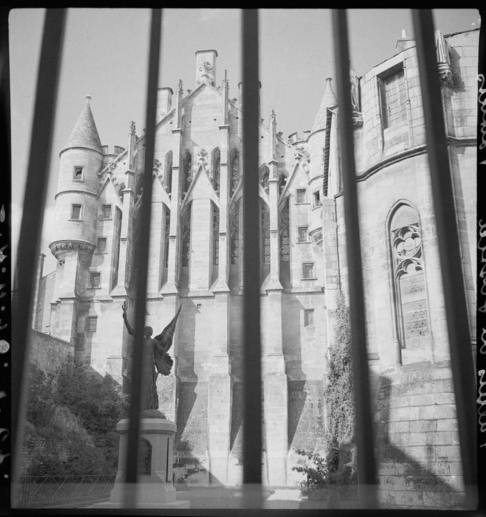 Façade de la salle des Pas Perdus, sur la rue des Cordeliers