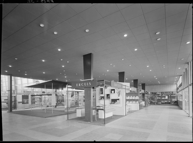 Stands dédiés à la vaisselle
