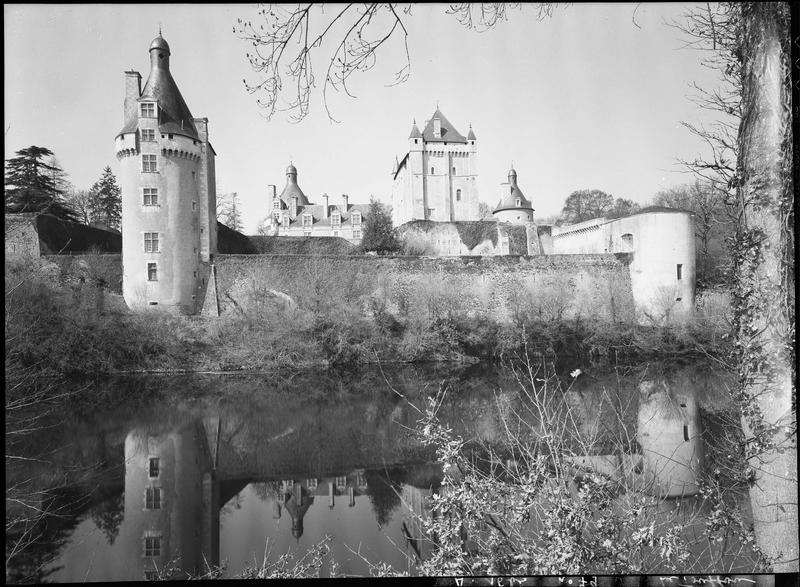 Vue d'ensemble depuis la rivière