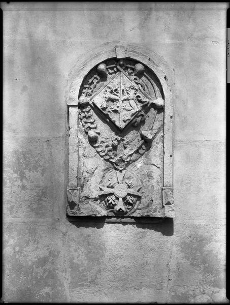 Bas-relief décoratif