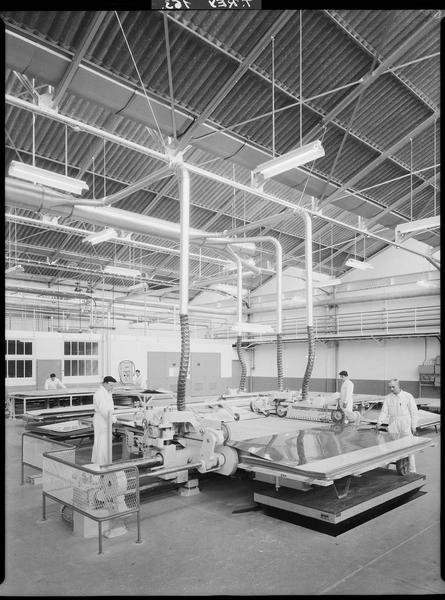 Fabrication des planches de stratifié décoratif