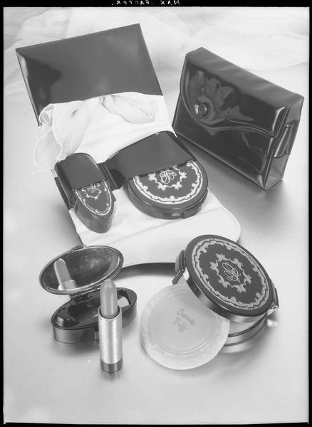 Nécessaire à maquillage