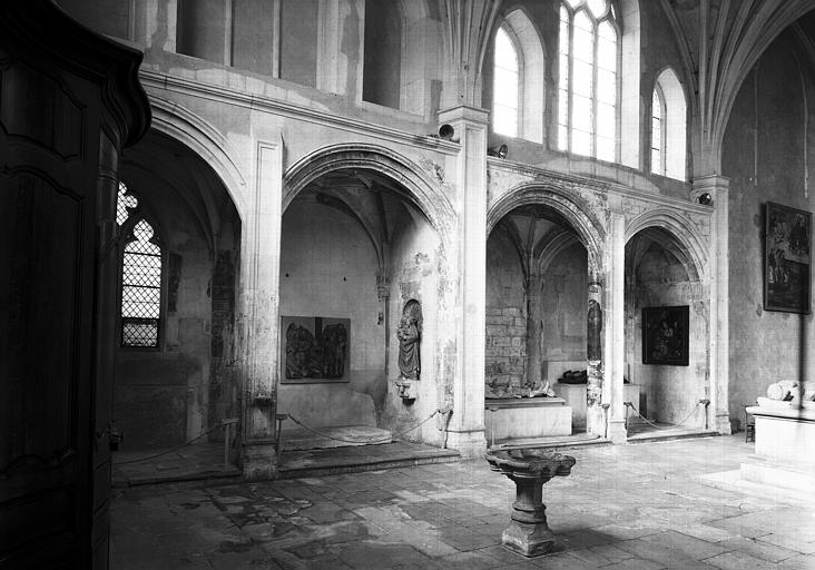 Intérieur, chapelles latérales nord