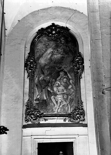 Intérieur, peinture murale : scène de la vie de Saint Stanislas