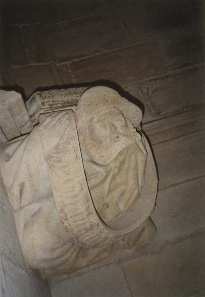 chapelle Saint-Jean-de-Bourbon, détail d'une console