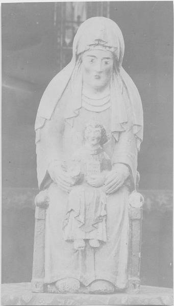 statue : Vierge à l'Enfant, vue générale