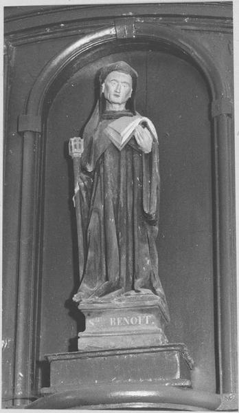 statue : abbesse (?), saint Benoît (?), vue générale