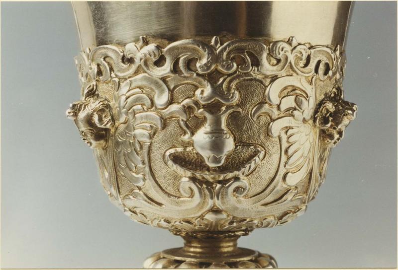 calice, détail de la coupe - © Ministère de la Culture (France), Médiathèque du patrimoine et de la photographie (objets mobiliers), tous droits réservés