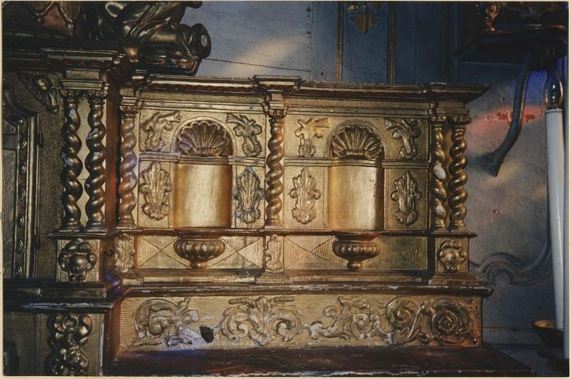 retable (maître-autel), vue partielle du tabernacle