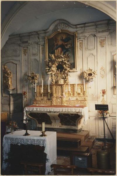 Autel, retable (maître-autel)