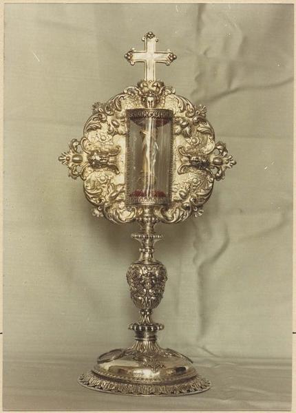 reliquaire de saint Pierre, vue générale - © Ministère de la Culture (France), Médiathèque du patrimoine et de la photographie (objets mobiliers), tous droits réservés