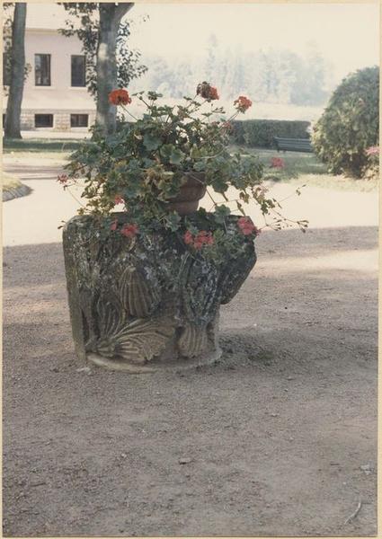 chapiteau, vue générale