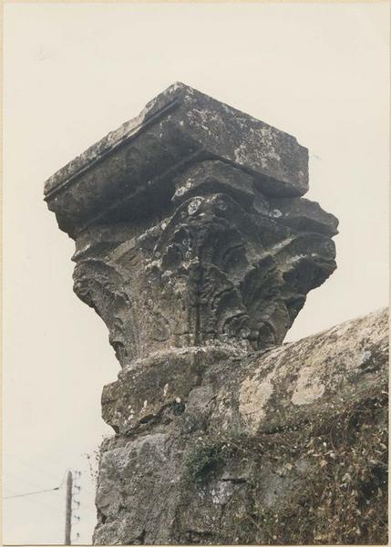 chapiteau, vue générale