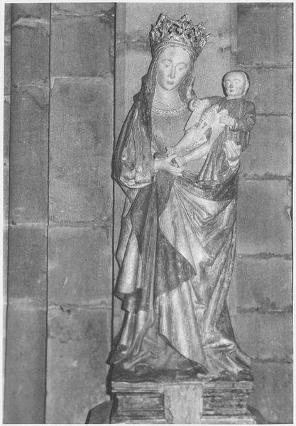 statue : Vierge à l'Enfant, vue générale