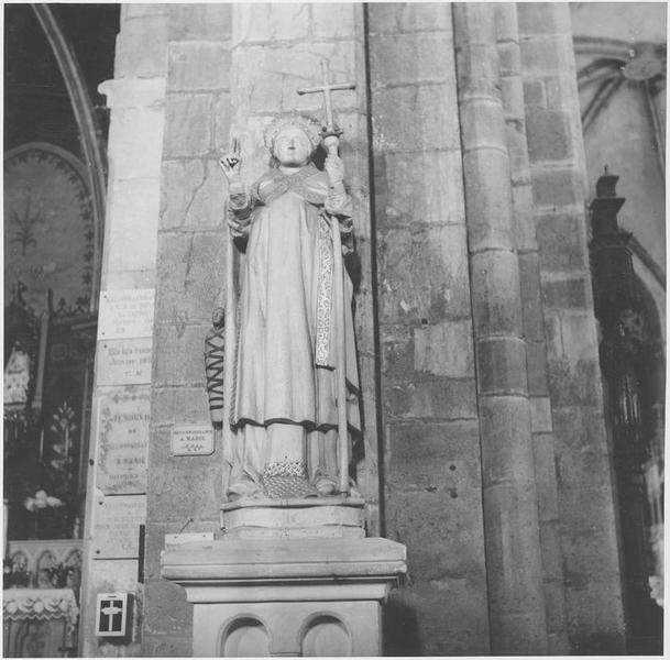 statue : Saint Thomas-de-Cantorbery, vue générale