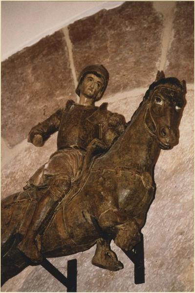 groupe sculpté : Saint Georges à cheval, vue partielle