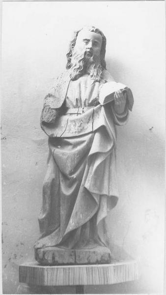 statue : saint Paul, vue générale