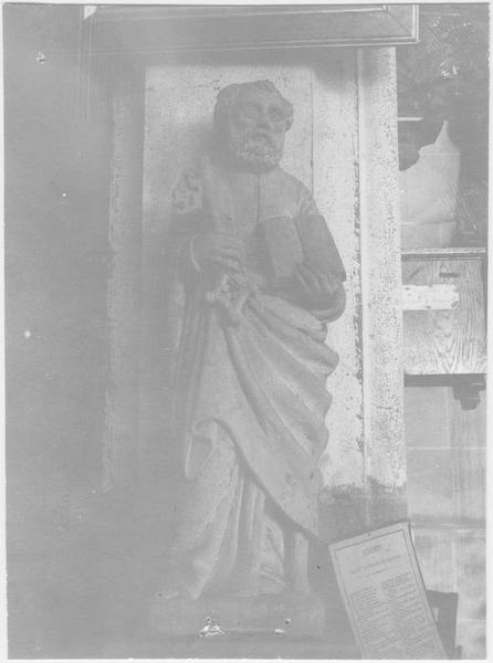 statue : saint Pierre, vue générale