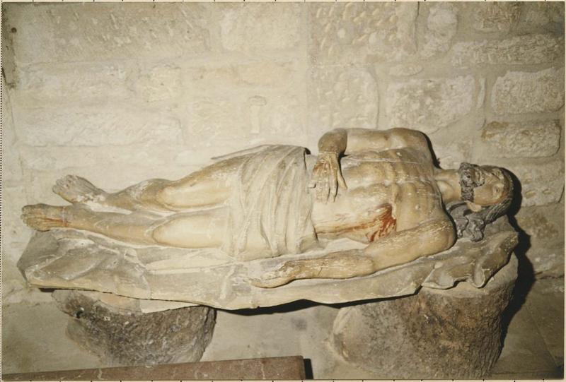 sculpture : le Christ mort, vue générale