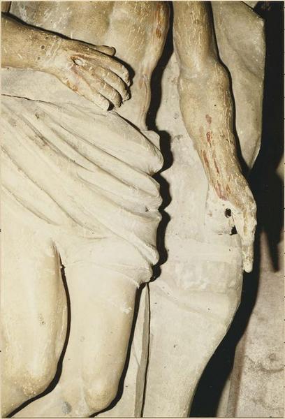 sculpture : le Christ mort, détail