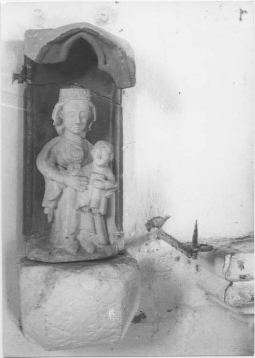 statue (statuette) : Vierge à l'Enfant