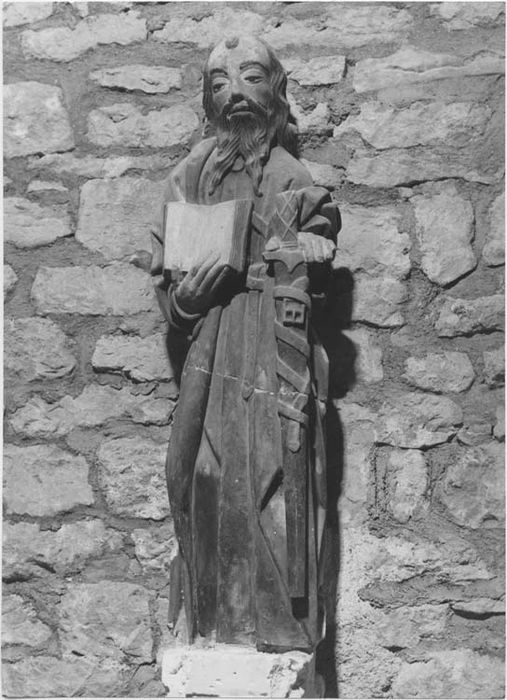 statue : Saint Paul