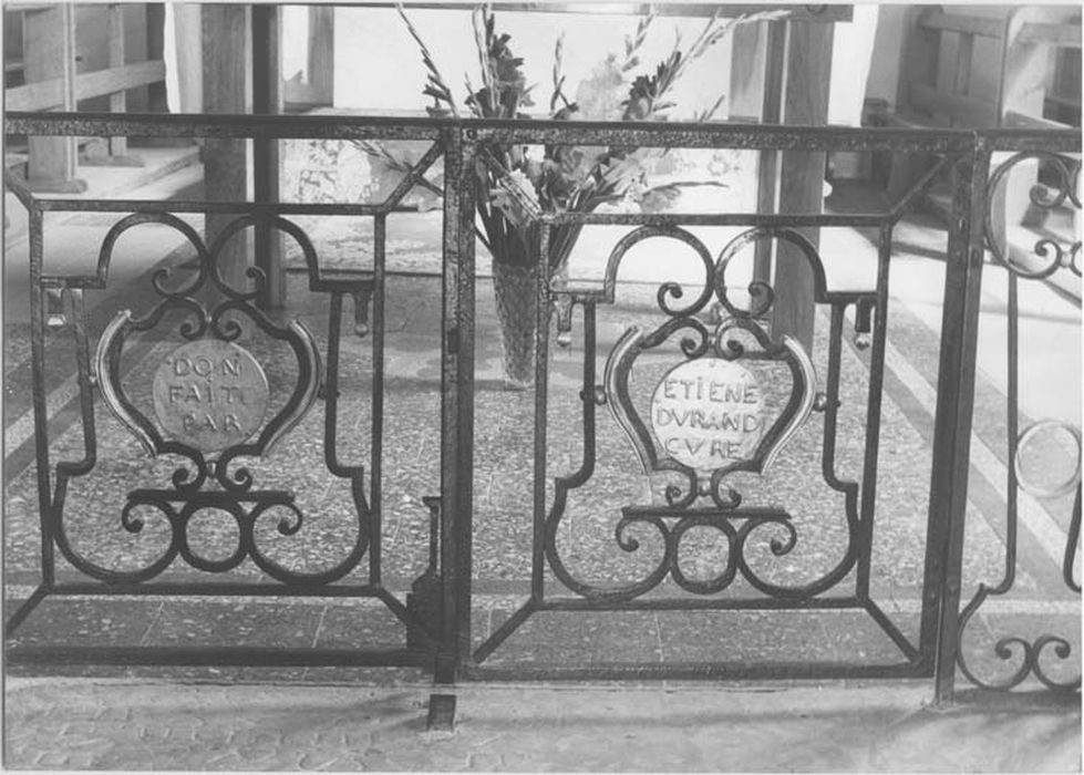 clôture de choeur (grille de communion)