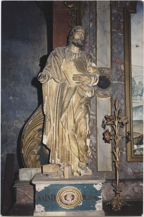 statue : Saint Pierre