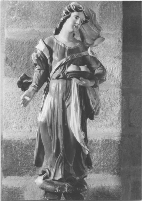 statue : Sainte Agathe