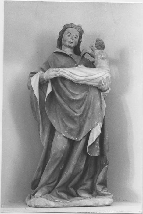 statue : Vierge à l'Enfant