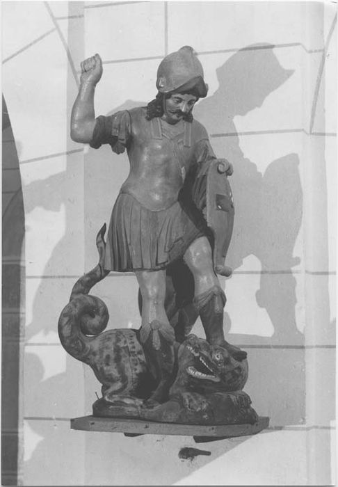 statue : Saint Georges